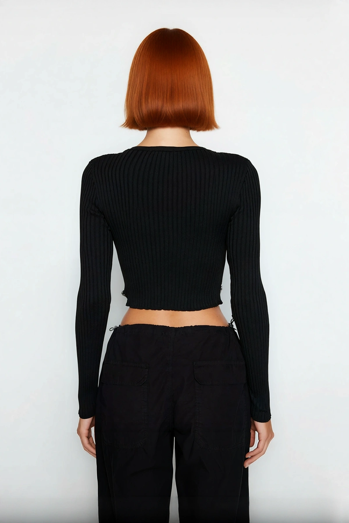 Kadın Fitted Super Crop Bisiklet Yaka Uzun Kollu Fitilli Triko Bluz Yan Detaylı İlkbahar Sonbahar