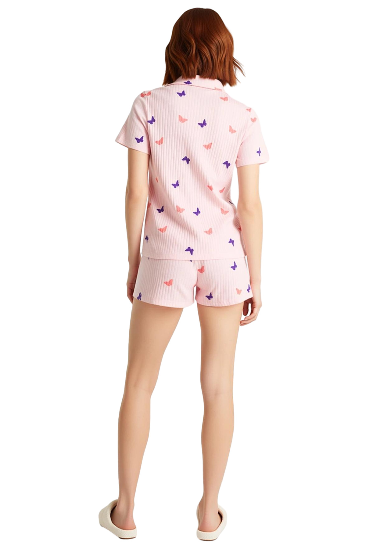 Kadın Yazlık Kısa Kollu Kelebek Desenli Pijama Takımı Özenle Seçilmiş Rahat Ve Şık Konforlu Kesim