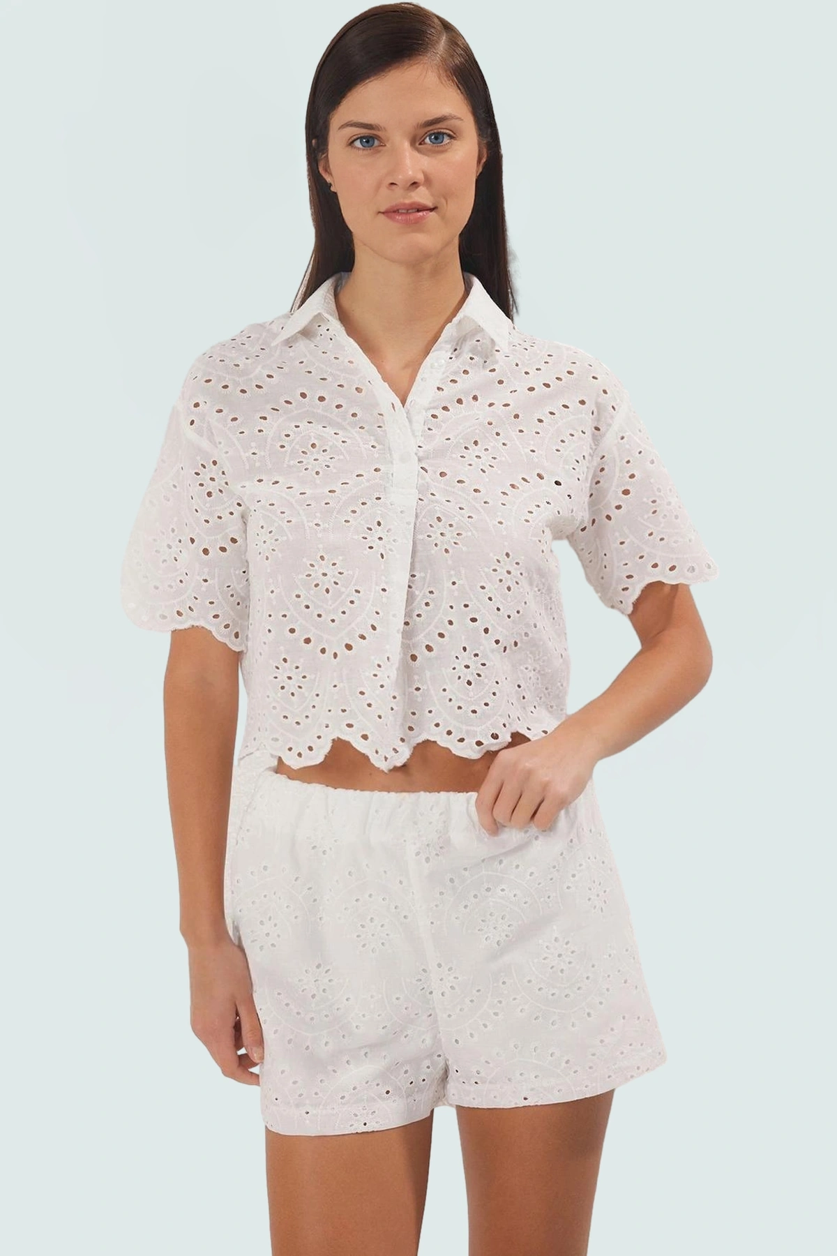 Yazlık Kısa Kollu Brode Pamuklu Şort Takım Plaj Modern Stil Konforlu Kesim Premium Kalite