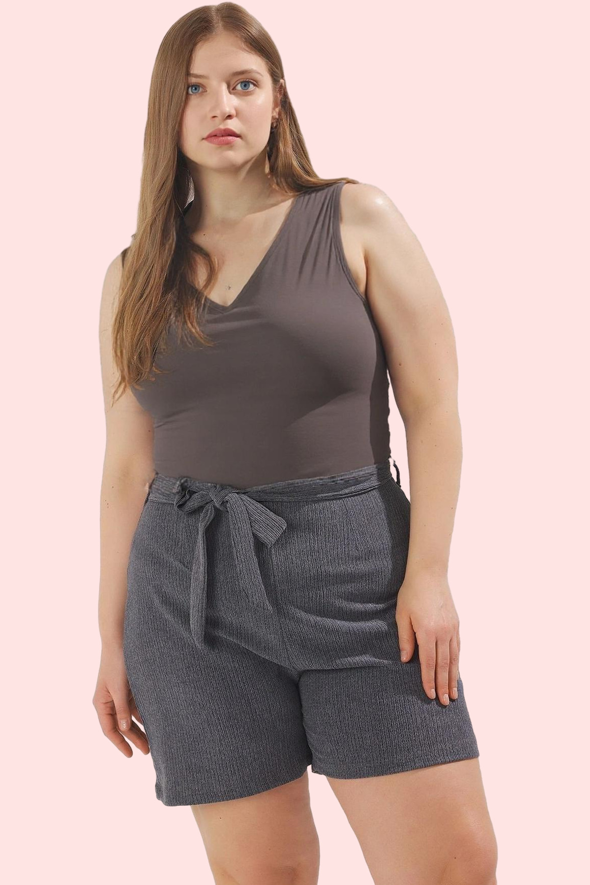 Kadın Moda Büyük Beden Geniş Paça Bürümcük Dokulu Şort Regular Günlük Yazlık Şort