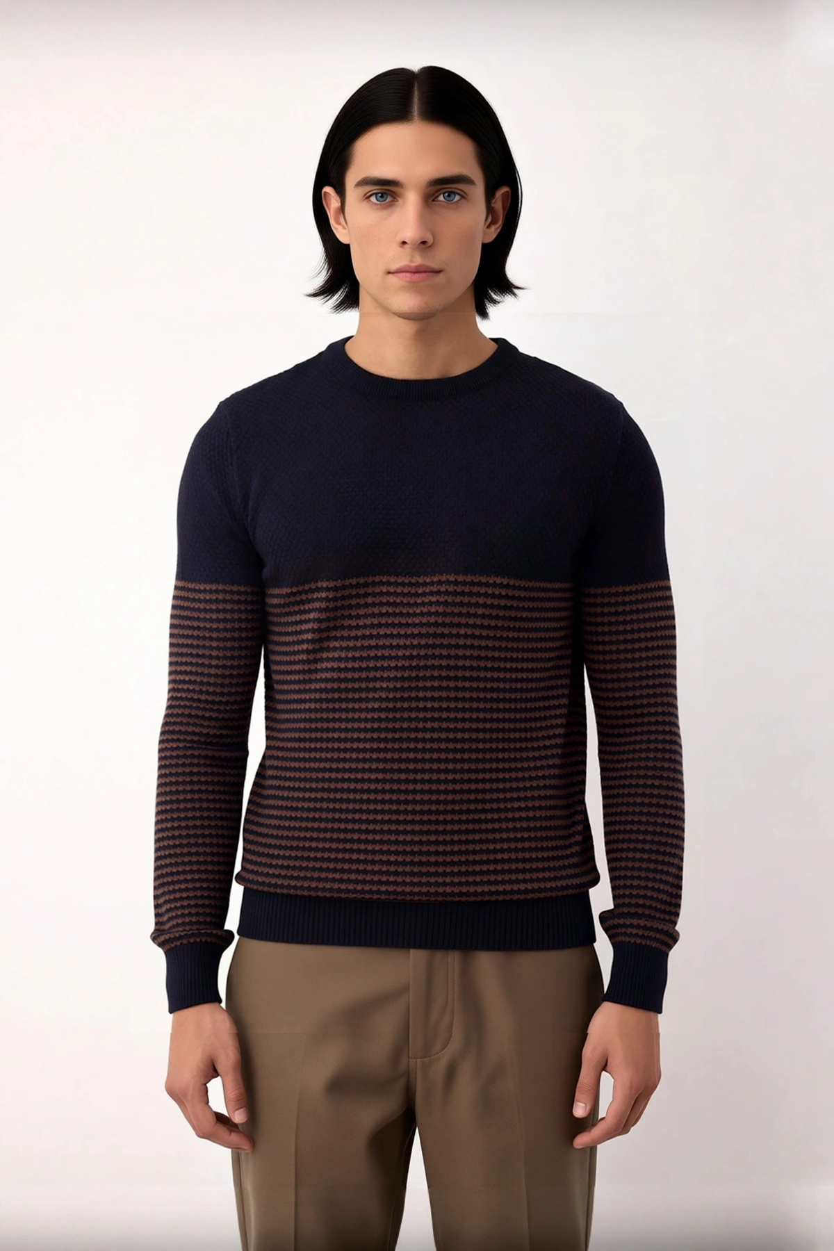Erkek Slim Fit Bisiklet Yaka Çizgili Triko Kazak Kış Günleri İçin Modern ve Rahat Bir Seçenek