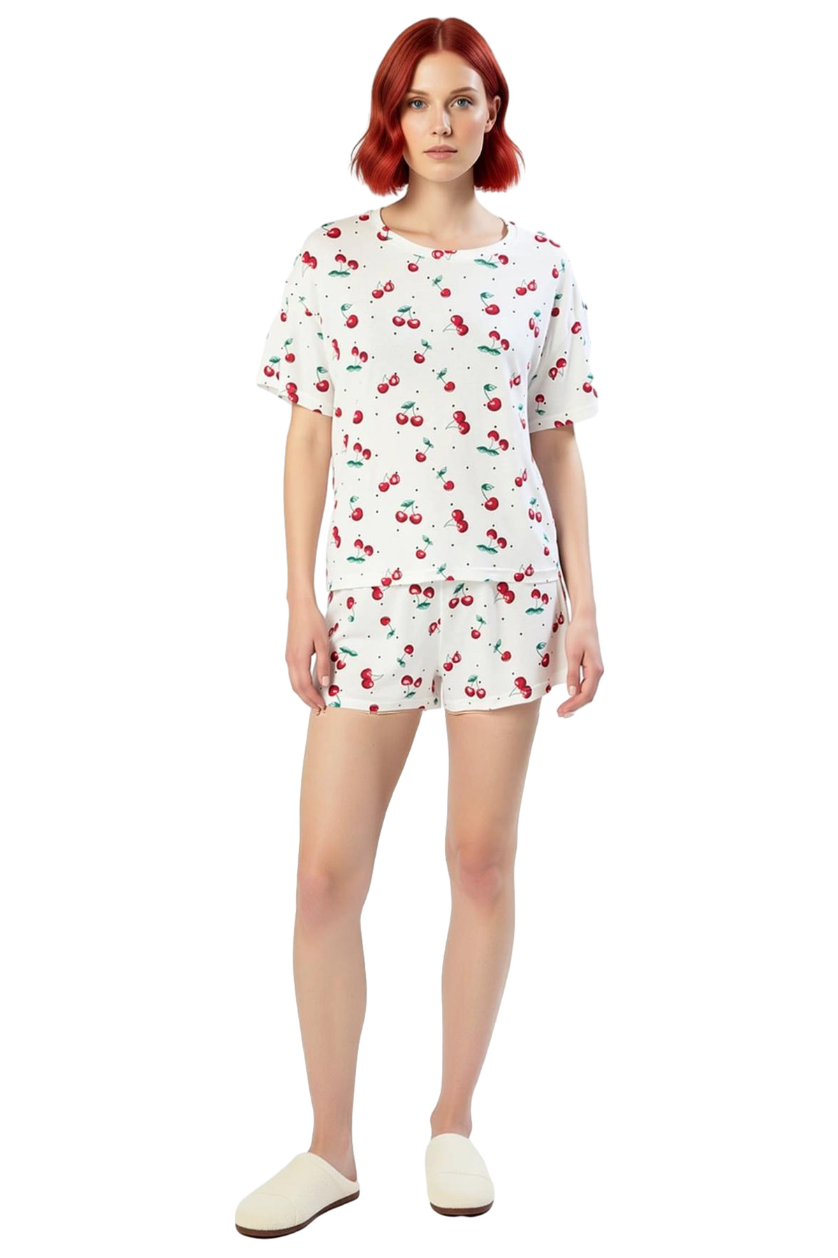 Kadın Rahat Yazlık Kiraz Desenli Viskon Pijama Takımı Profesyonel Görünüm Özenle Seçilmiş