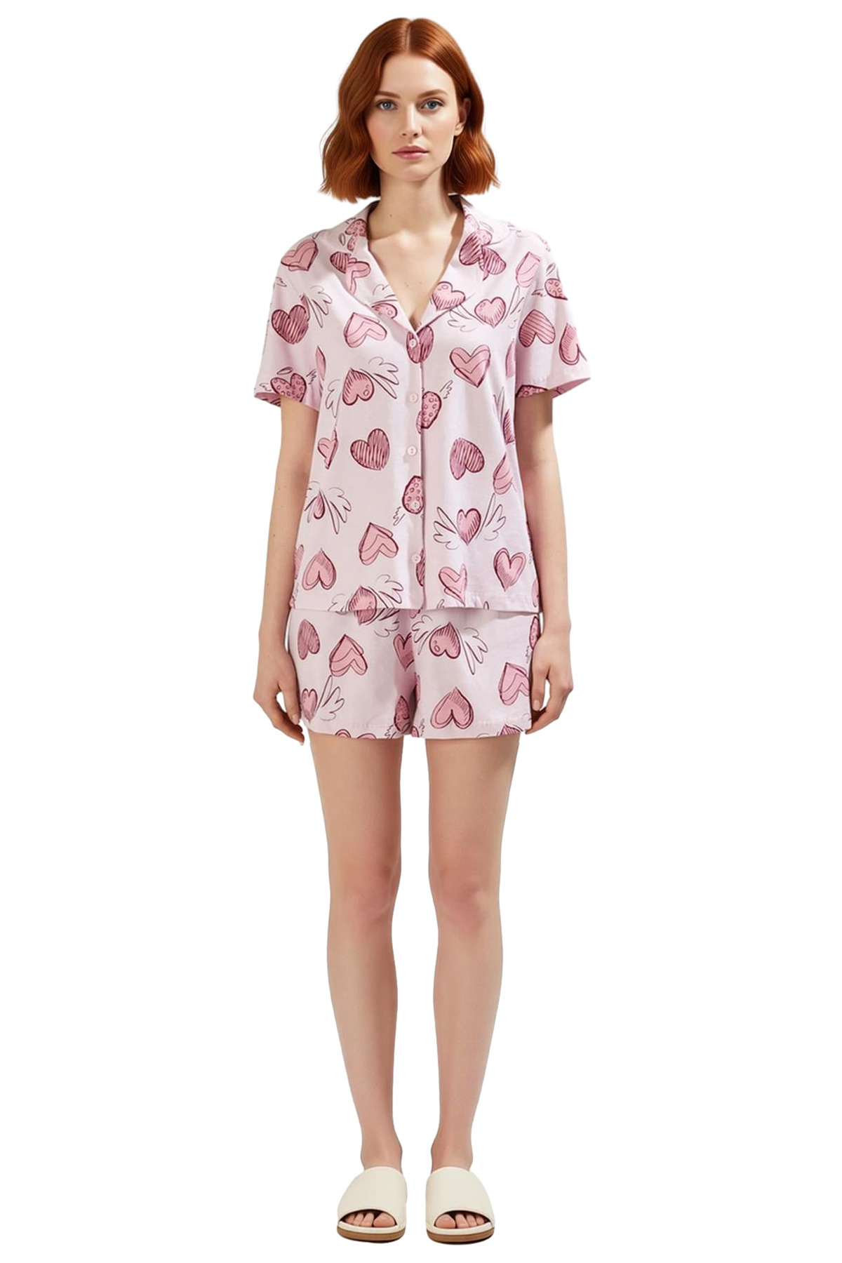 Kadın Kısa Kollu Pamuklu Pijama Takımı Kalpli Desenli Regular Kalıp Şık Görünüm Rahat Kullanım