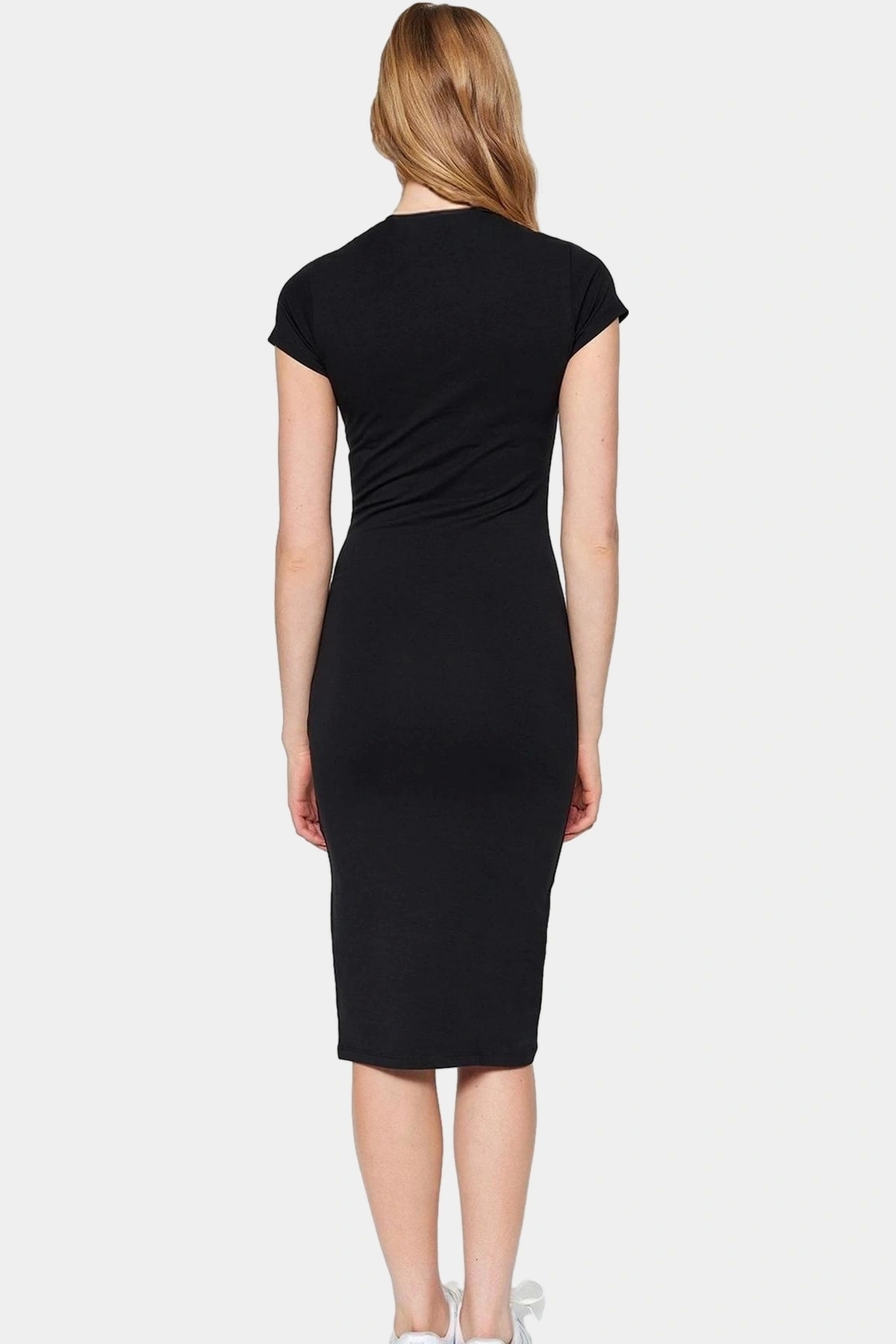 Kadın Midi Boy Bodycon Elbise Pamuklu Kumaş Günlük Şık Tasarım Hafta Sonu Kaliteli Malzeme