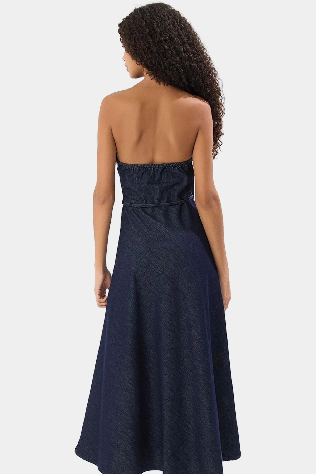 Kadın Maxi Denim Elbise Halter Yaka Volanlı Detaylı Rahat Yazlık Pamuk Günlük Modern Tasarım