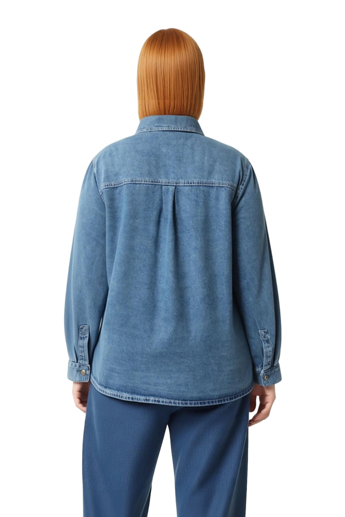Kadın Büyük Beden Taş İşlemeli Denim Gömlek Zamansız Ve Konforu Birleştiriyor Fonksiyonel Şık