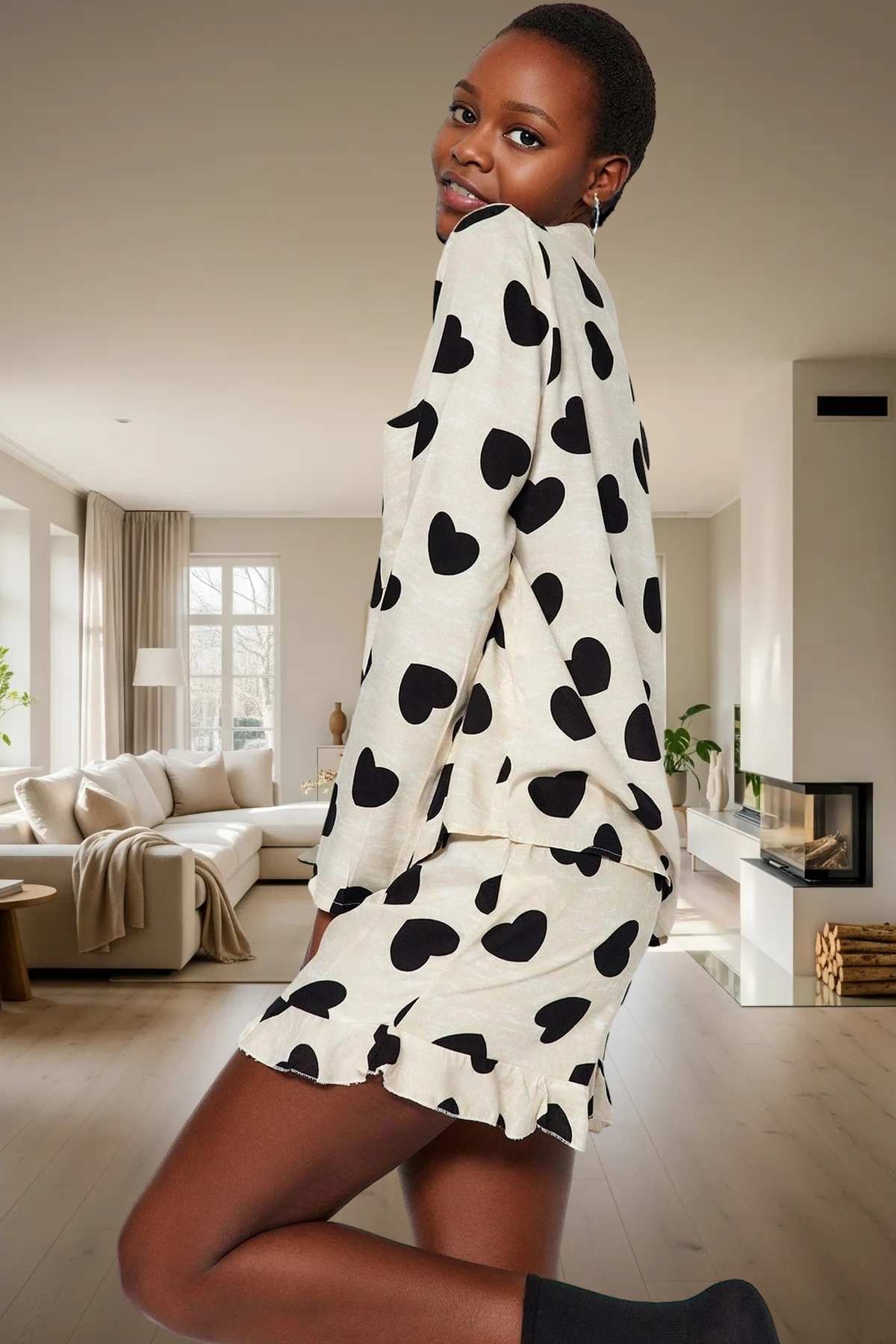 Kadın Viskon Pijama Takımı Kalpli Desenli Rahat Homewear Günlük Kullanım İçin Özel Tasarım