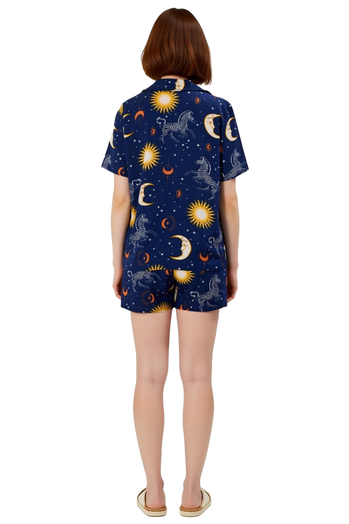 Kadın Bohem Galaksi Desenli Viskon Pijama Takımı Şortlu Regular Kalıp Yazlık Günlük Kullanım İçin