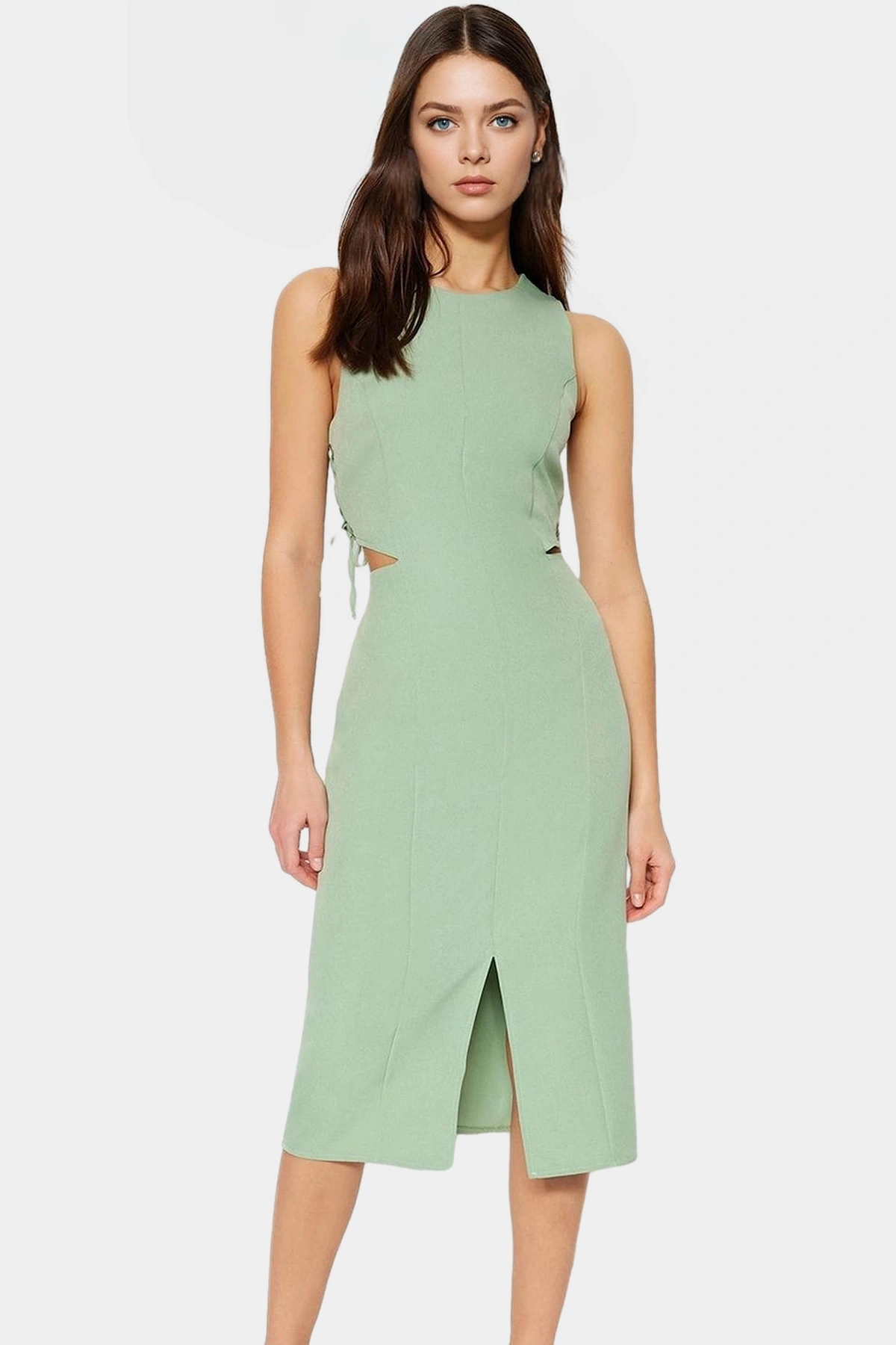 Kadın Yazlık Bodycon Elbise Midi Boy Kesim 87 Polyester 13 Elastan Cut Out Detaylı Günlük Kullanım