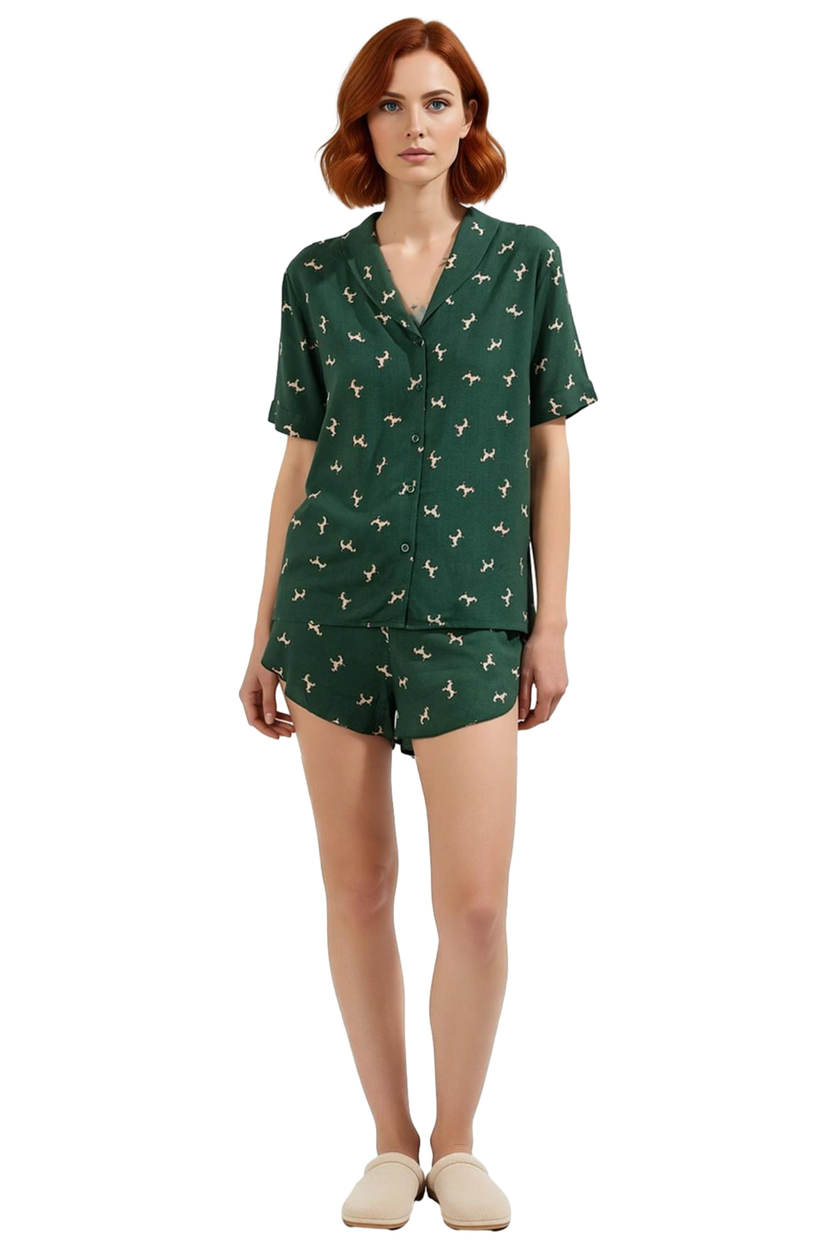 Kadın Kısa Kollu %100 Pamuklu Köpek Desenli Pijama Takımı Mükemmel Uyum Modern Stil Kaliteli İşçilik