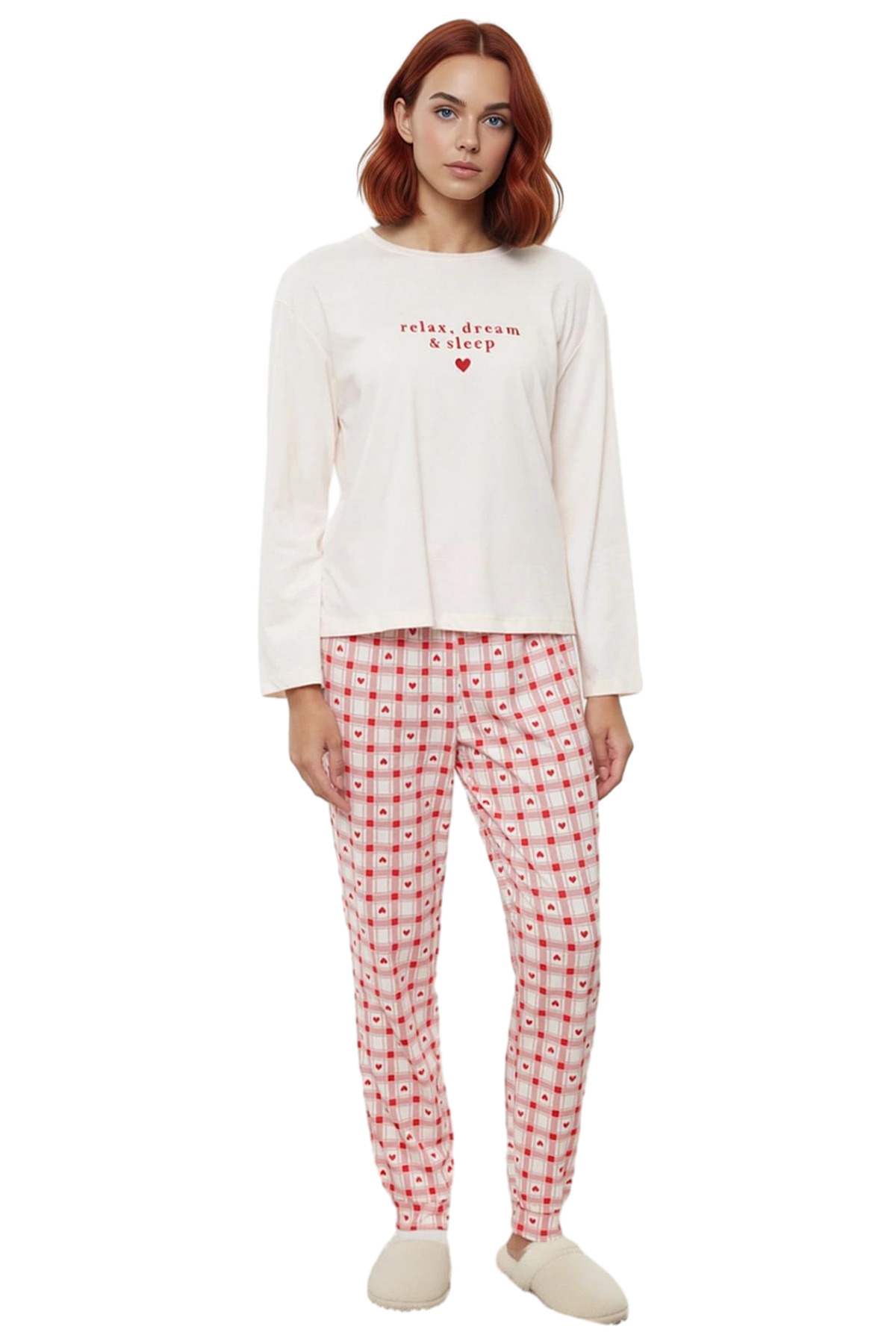 Kadın Pamuklu Uzun Kollu Pijama Takımı Kalpli Ekoseli Rahat Tasarım Trend Zarif