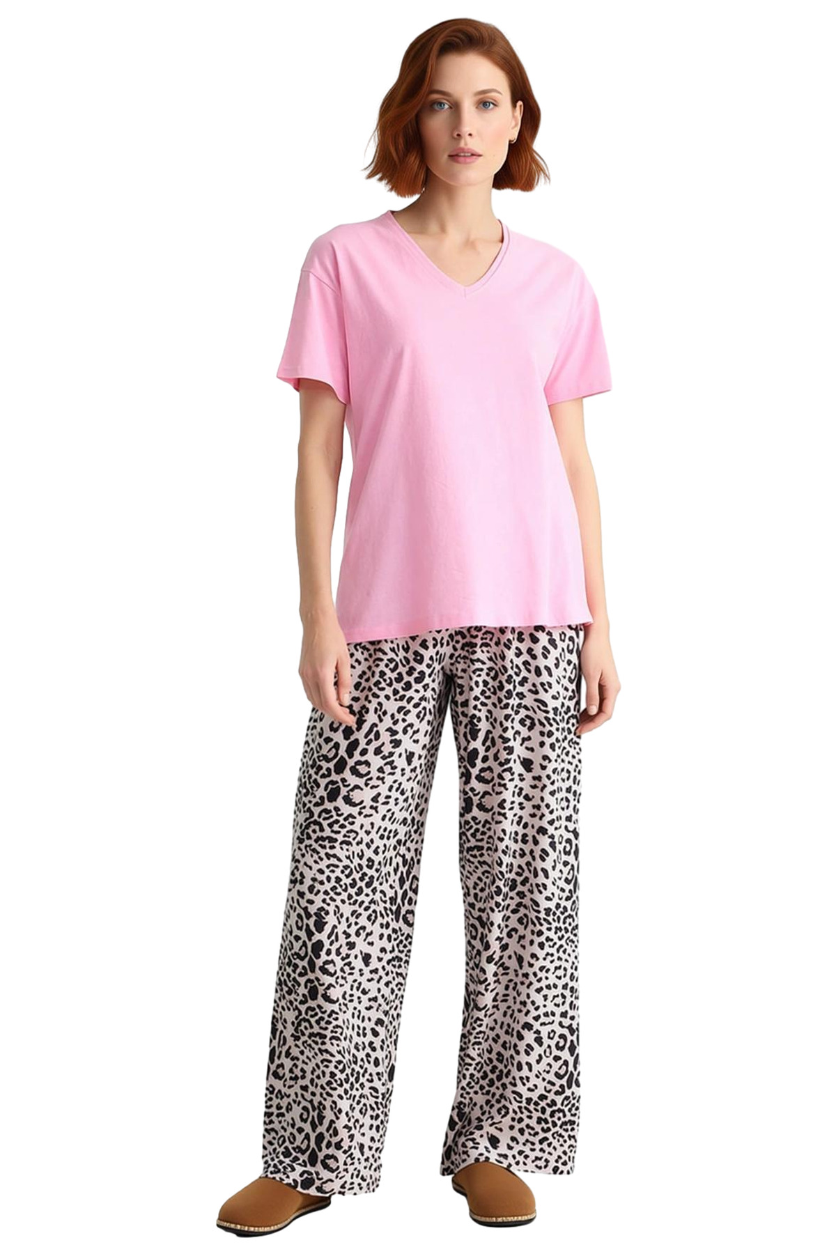 Kadın V Yaka Kısa Kollu Pamuklu Pijama Takımı Leopar Desenli Rahat Ev Giyim Seti Şık Görünüm