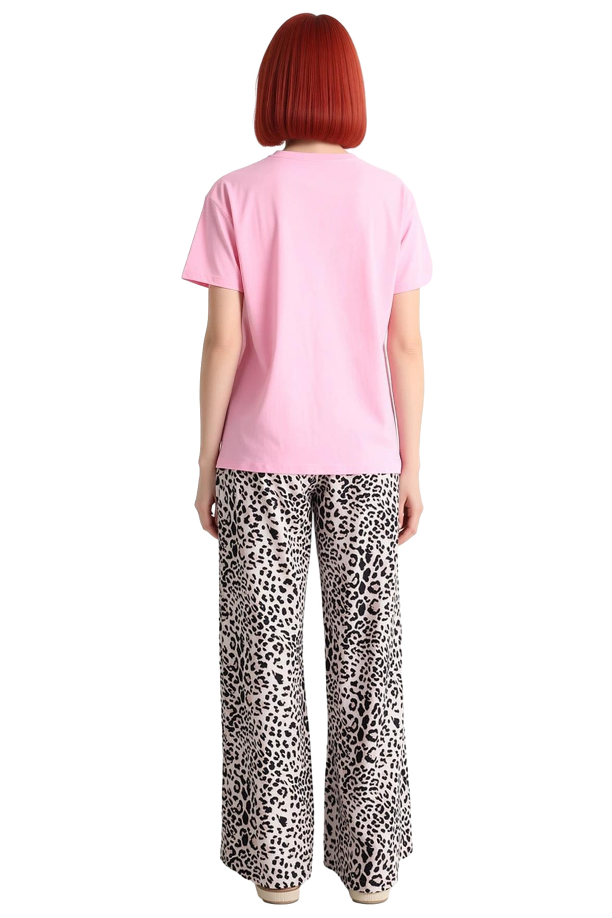 Kadın V Yaka Kısa Kollu Pamuklu Pijama Takımı Leopar Desenli Rahat Ev Giyim Seti Şık Görünüm