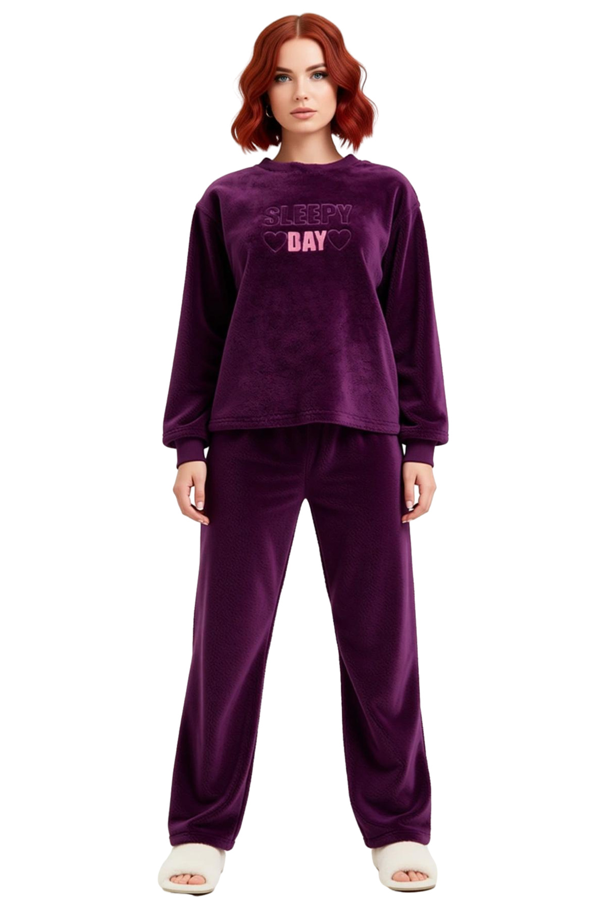 Kadın Peluş Sloganlı Pijama Takımı Fonksiyonel Dayanıklı Kaliteli Konforlu Estetik Premium