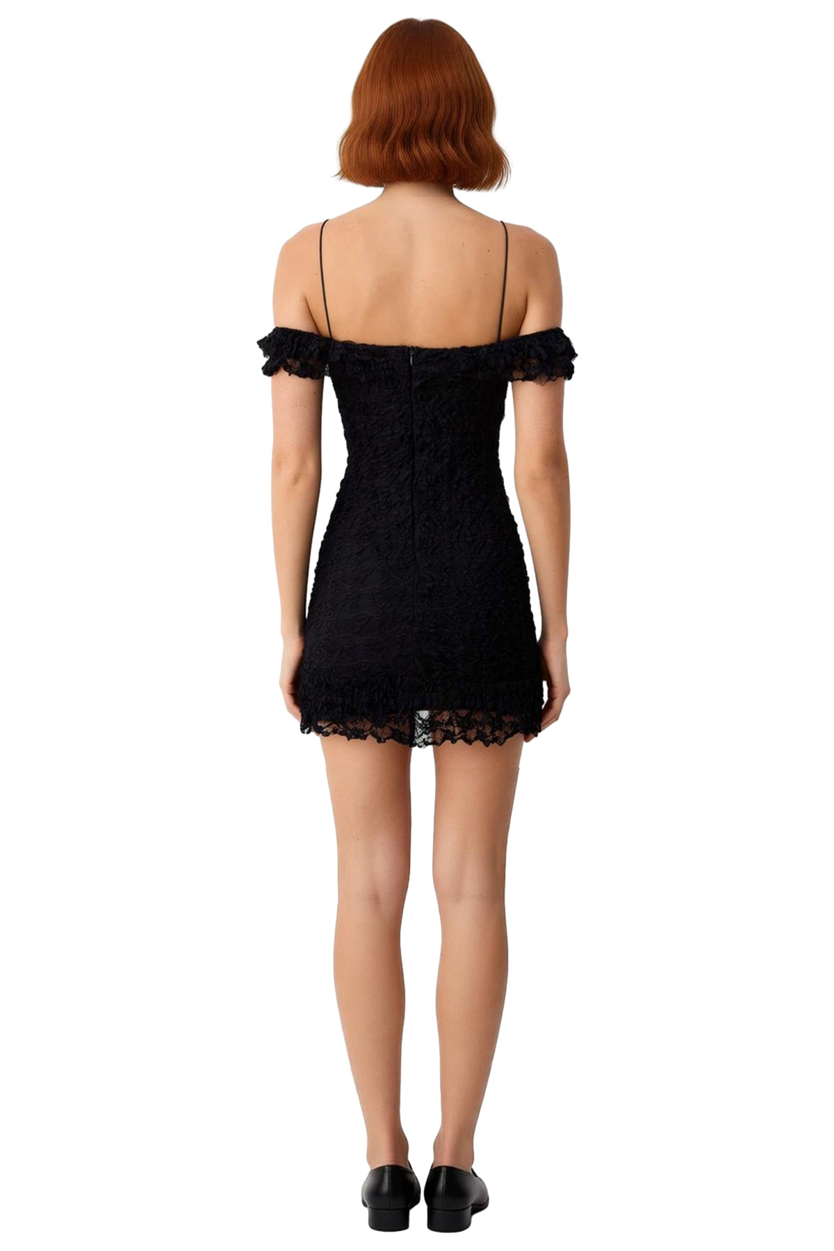 Kadın Bodycon Kesim Şık Dantel Mini Elbise Carmen Yaka Tasarımı ile Gece Davetlerine Özel İnce