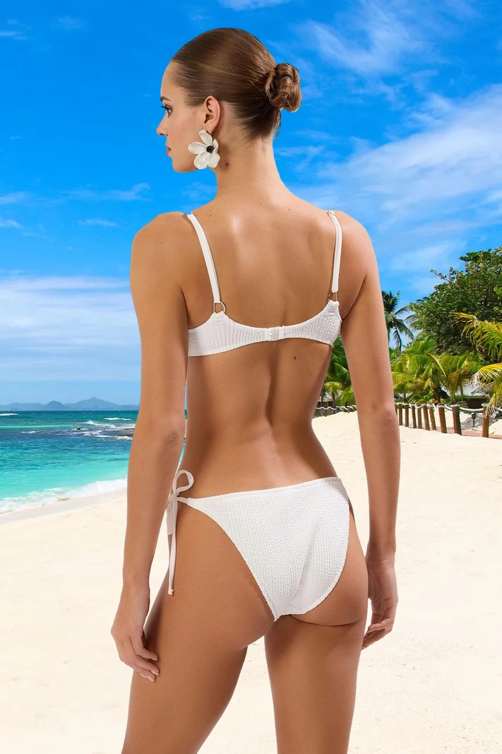 Kadın Bikini Takımı Balconette Balenli Bağlamalı Üst Düşük Bel Slip Alt Dokulu Örme Kumaş Kaplı
